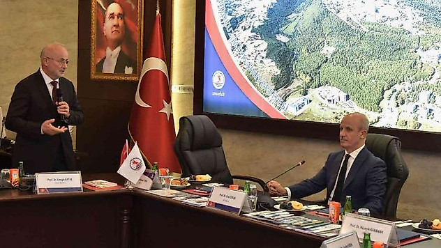 YÖK Başkanı Özvar: 'YÖK, akademisyenlerin önünü açmak, onları daha üretken yapmak için var'