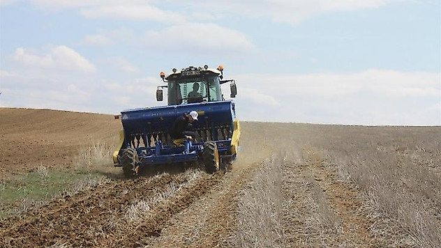 Yozgat'ta toprak işlemesiz nohut ekimi yapıldı