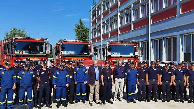 Yunanistan'a Avrupalı itfaiyecilerden destek