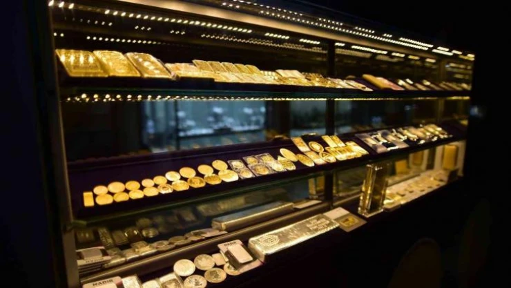 ABD'deki rekor enflasyon altına olan talebi düşürdü