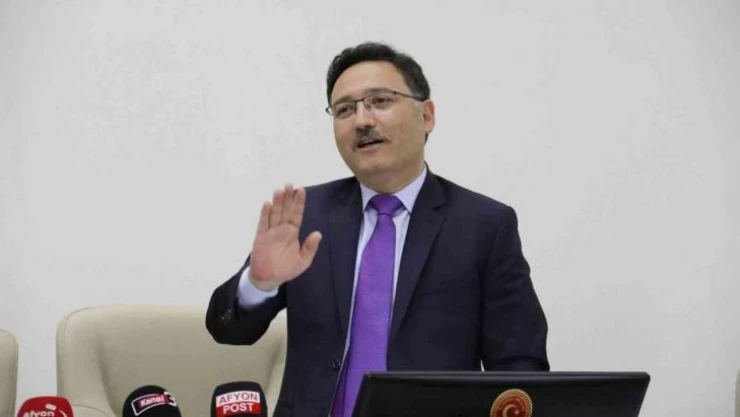 Afyonkarahisar'dan Kayseri'ye atanan Vali Gökmen Çiçek