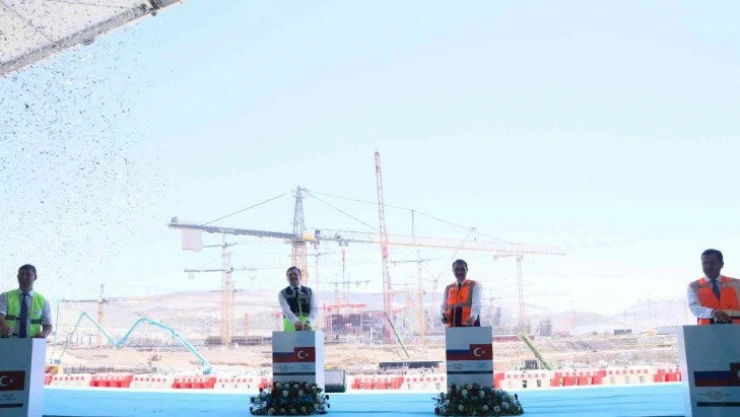 Akkuyu'da son reaktörün temeli atıldı