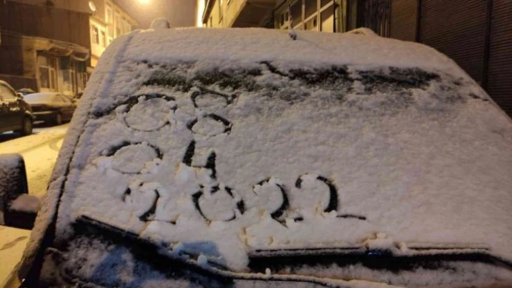 Ardahan'da Nisan ayında kar sürprizi