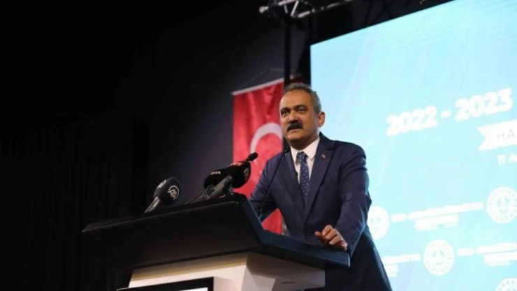 Bakan Özer'den uzman ve başöğretmenlik öncesi önemli açıklamalar