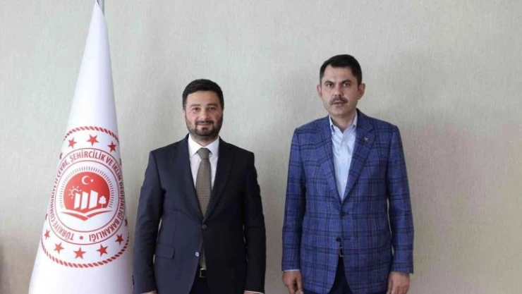 Başkan Öztekin, Bakan Kurum ile Kağıthane'deki projelerini değerlendirdi