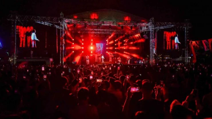 Başkentte Zeynep Bastık ile 30 Ağustos Zafer Bayramı coşkusu