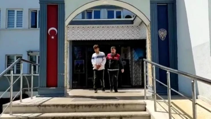 Bursa'da firari hırsızlar yakayı ele verdi