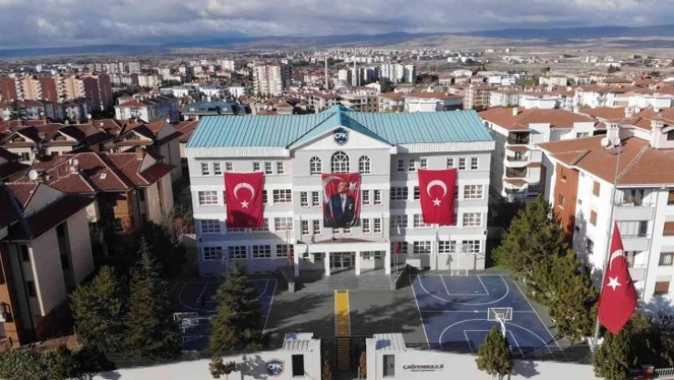 Çağfen Türkiye'yi 'Dünyanın En İyi Okulları Yarışması'nda' temsil edecek