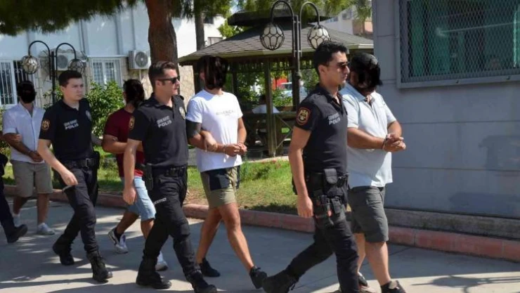 Didim'de zabıta müdürüne silahlı saldırıda 6 şüpheli adliyeye sevk edildi