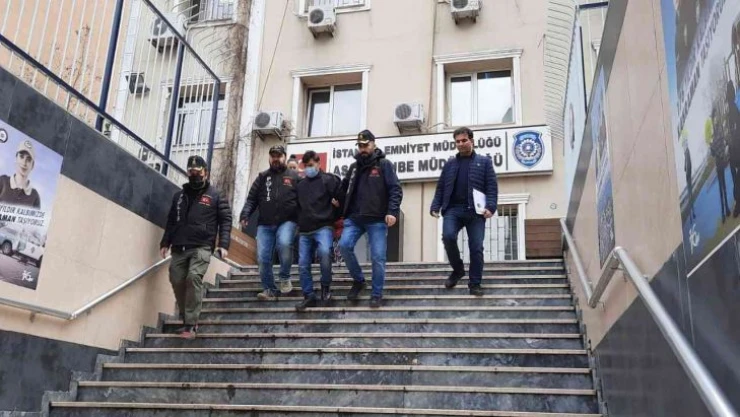Eyüpsultan'da eşini ve çocuğunu döven ağabeyini öldürdü