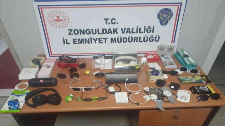 Festival stantlarını soyan zanlılar polisten kaçamadı