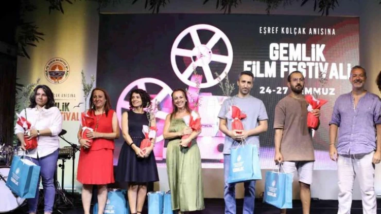 Gemlik Film Festivali'nde ödül gecesi