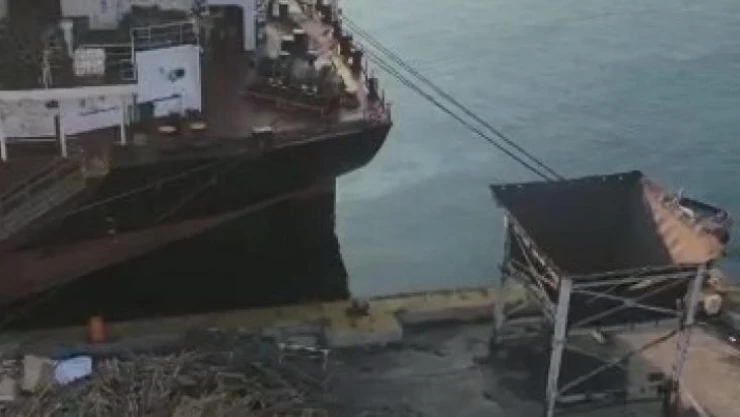 İzmit Körfezi'ni kirleten gemiye ceza yağdı