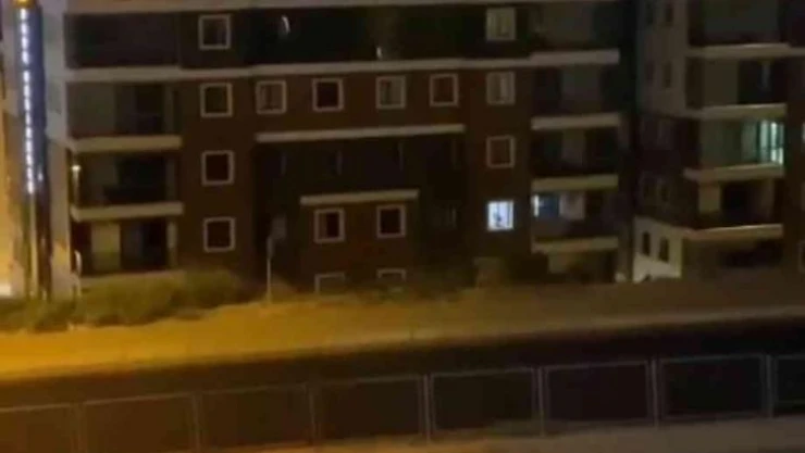 Kadınların gece yarısı anlam verilemeyen tehlikeli kavgası