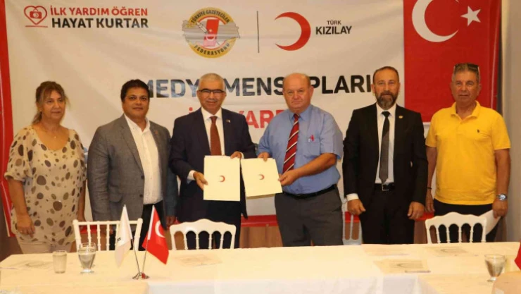Kazazedelere yardım ederken hayatını kaybeden İHA muhabirleri anısına ilk yardım eğitimi