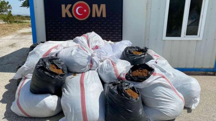 Kırklareli'nde uyuşturucu tacirlerine darbe: 70,9 kilogram esrar ele geçirildi