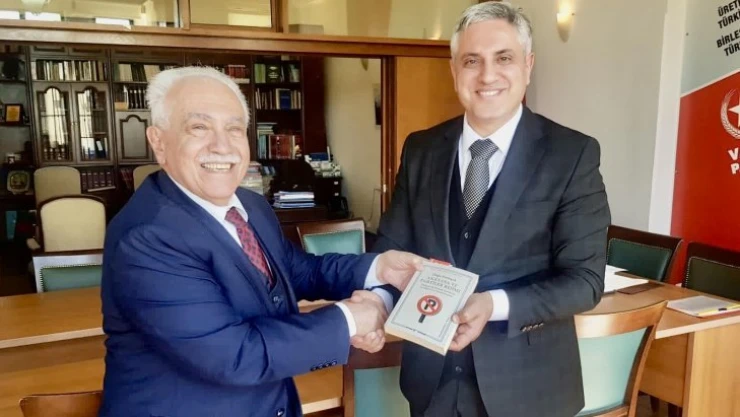 Osmanlı Ocakları Genel Başkanı Canpolat'tan, Vatan Partisi Genel Başkanı Perinçek'e ziyaret