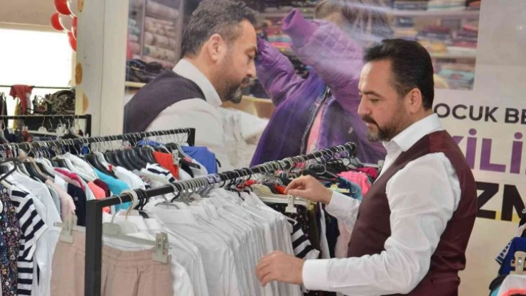 Paranın geçmediği 'İyilik Mağazası' açıldı