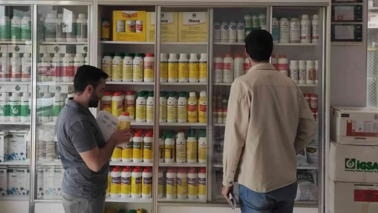 Siirt'te mevzuata uygun zirai ilaç satmayan işletmelere 51 bin lira para cezası kesildi