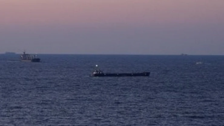 Tahıl koridorunda mısır yüklü gemi İstanbul Boğazı'na ulaştı