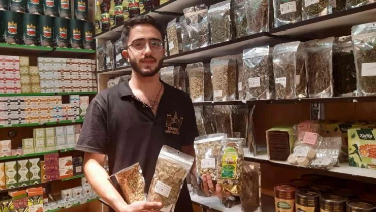 Tatilciler hava değişiminden dolayı aktarların yolunu tuttu