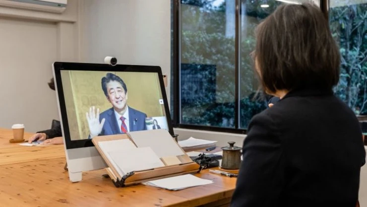 Tayvan Lideri Tsai Ing-wen, Japonya'nın eski Başbakanı Abe ile görüştü