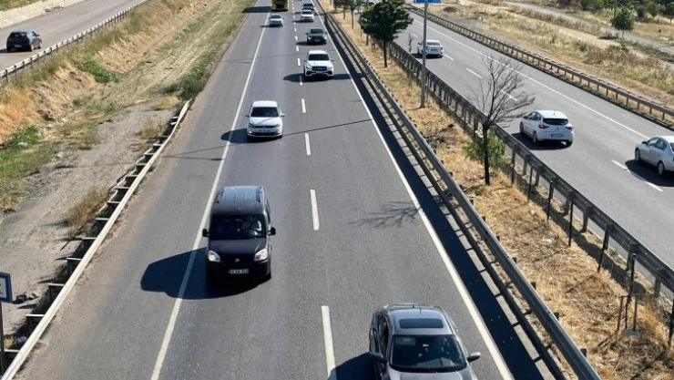Tekirdağ'da bayram tatili sonrası dönüş yoğunluğu yaşanıyor