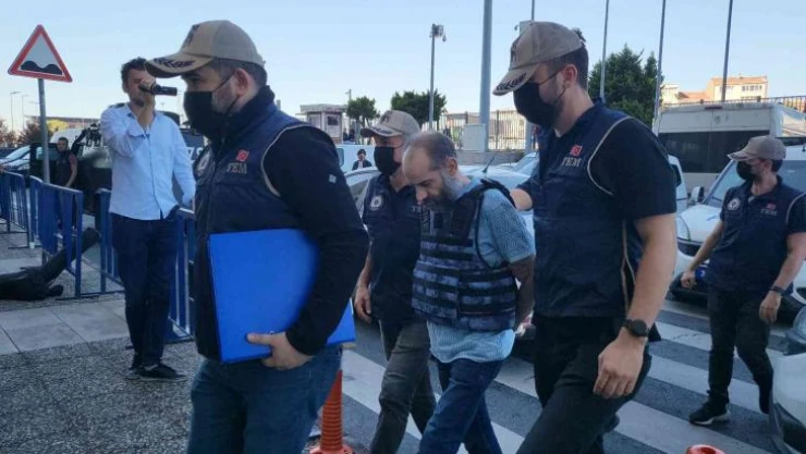 Türkiye'de yakalanan DEAŞ'ın sözde üst düzey yöneticisi adliyeye sevk edildi