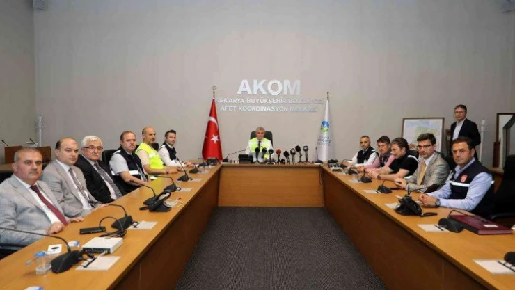 Turuncu kodlu yağış uyarı verilmişti, AKOM toplandı