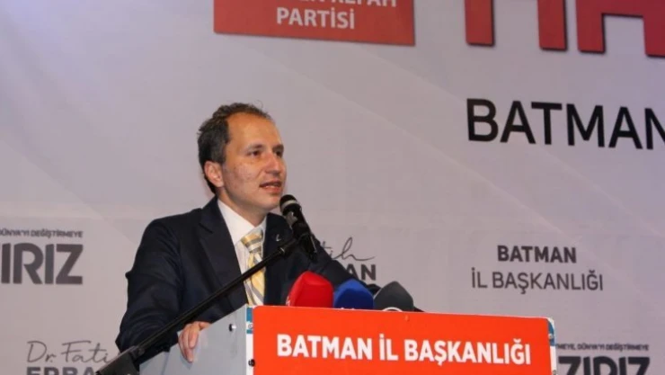 Yeniden Refah Partisi Genel Başkanı Erbakan: 'Millet altılı masadan da ümidi kesti'
