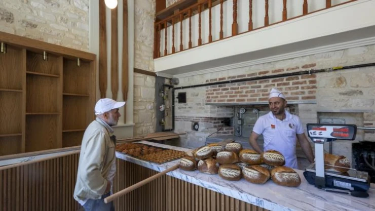 Zeytinburnu'ndaki tarihi fırından tarihi lezzetler
